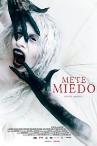 Nonton Mete Miedo (2022) Sub Indo di Lk21 Poster